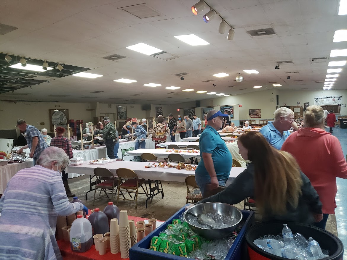 Getting ready to feed the disaster clients thanksgiving diner 