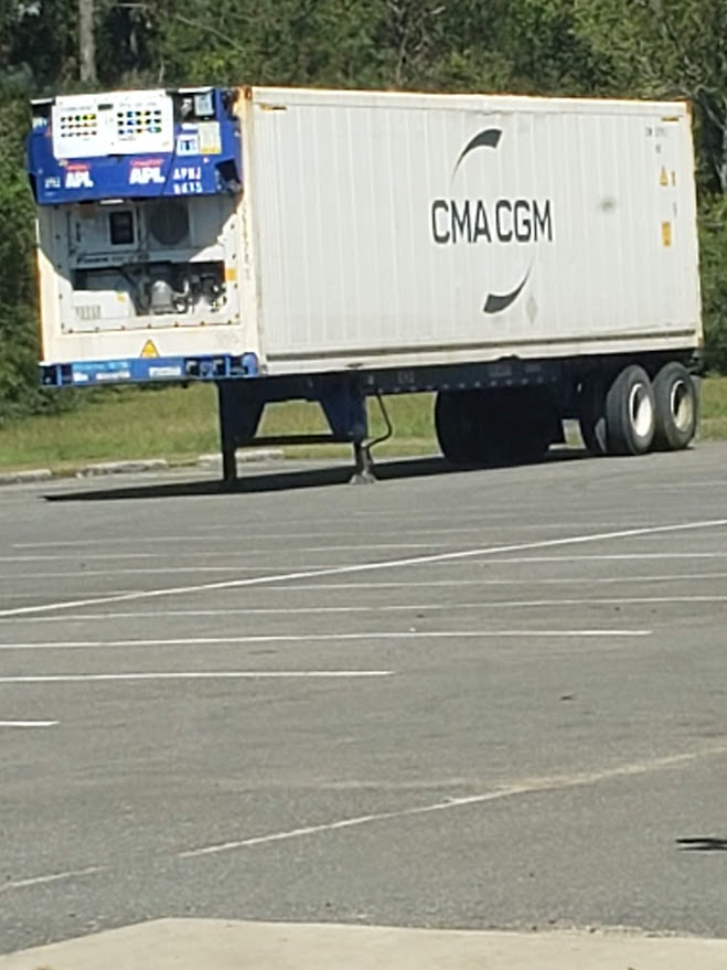 we-had-3-connexs-boxses-with-food-2-Reffridgerater-1-dry-thanks-to-US-food